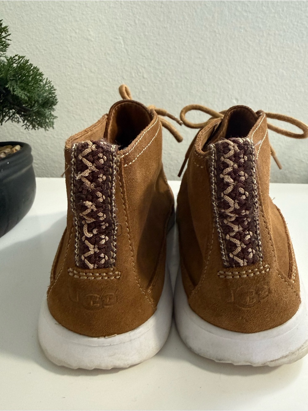 UGG Freamon waterproof Men size 10 Chukka Boots in Tan with White Sole - Picture 4 of 9